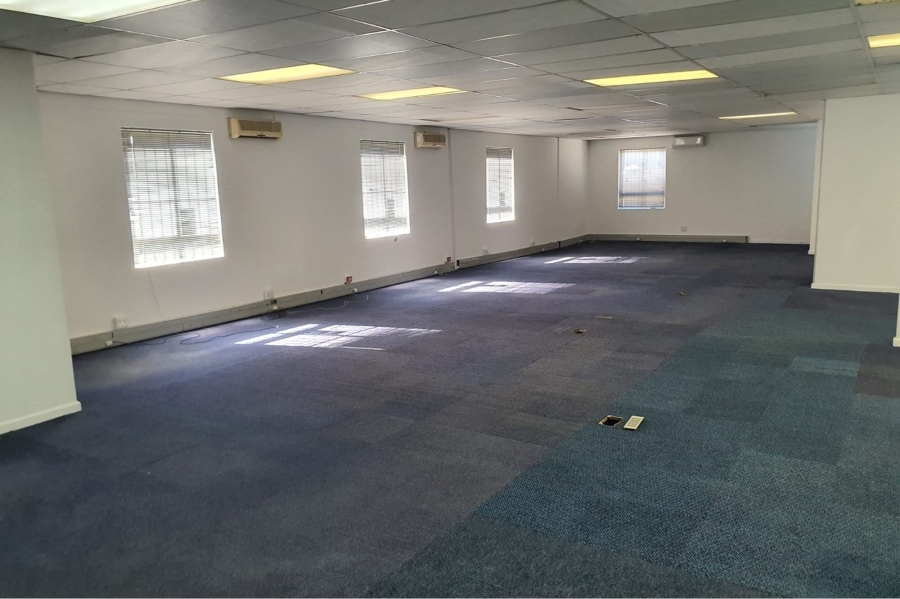 To Let commercial Property for Rent in Newton Park Eastern Cape